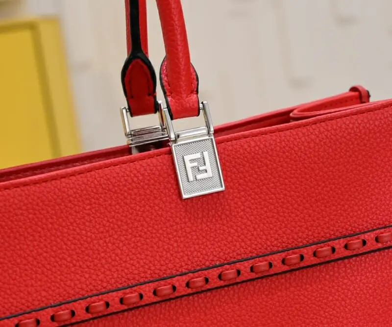 fendi aaa qualite tote-sac a main  pour femme s_124b2b33